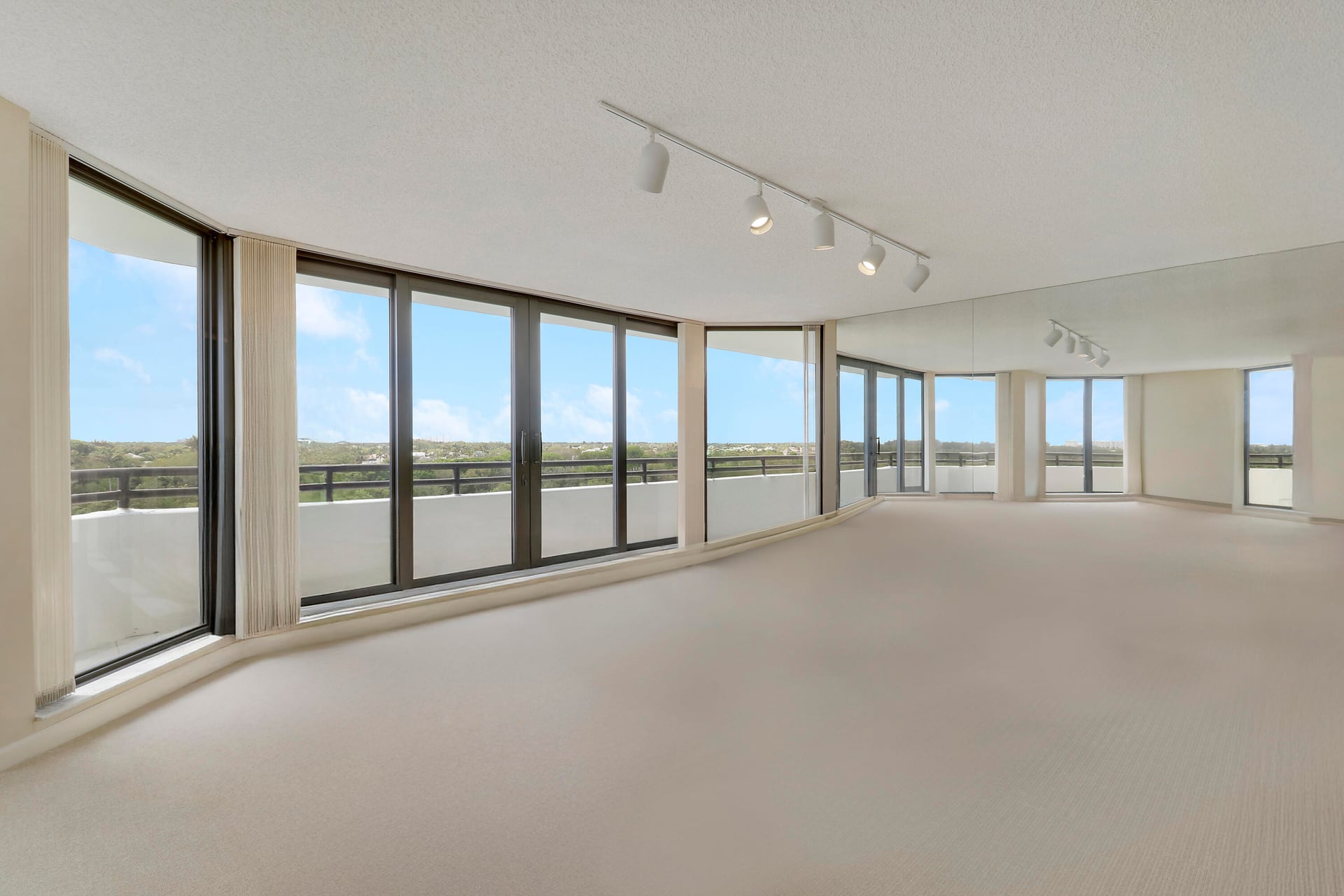 Jonathan's Landing Jupiter FL Unit 604 photo 11