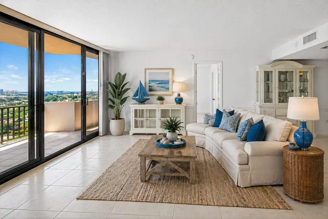 Singer Island Unit 2-804 photo 2