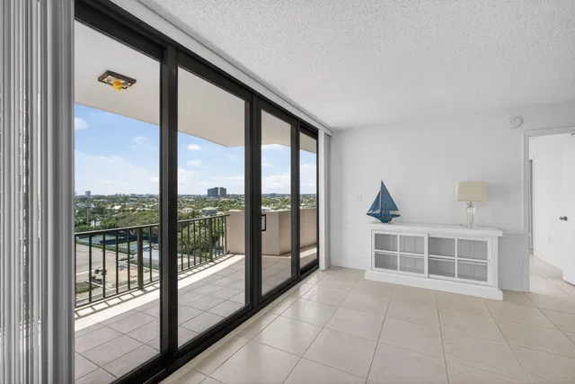 Singer Island Unit 2-804 photo 23