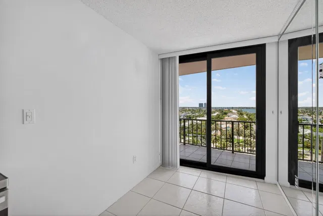 Singer Island Unit 2-804 photo 30