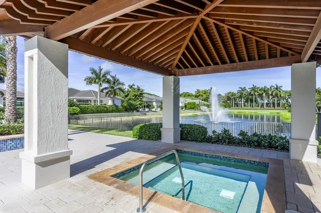 Royal Palm Polo Residence photo 64