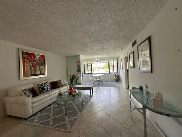  Unit #211 photo 10