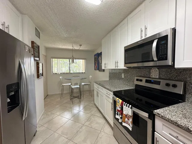  Unit #211 photo 12