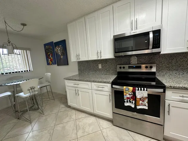  Unit #211 photo 16
