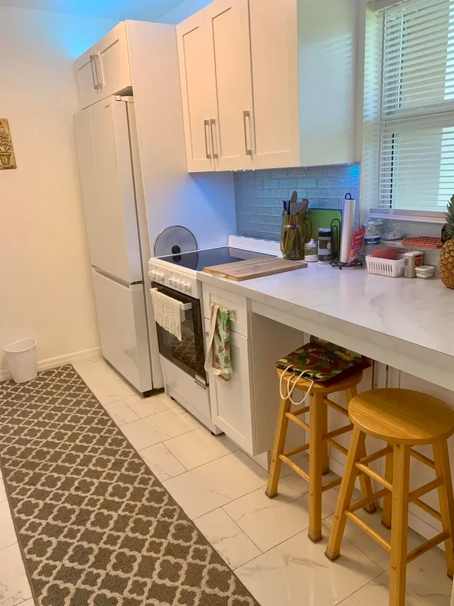 Unit 318 photo 5