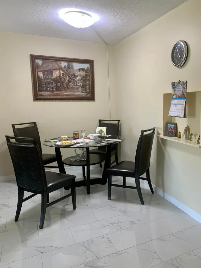 Unit 318 photo 31