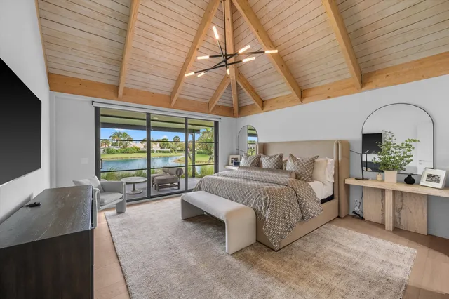 Pebblewood Residence photo 19
