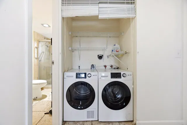 Unit 203 photo 11