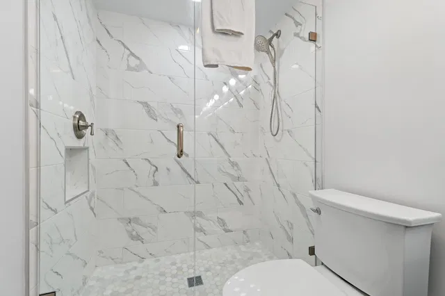 Unit A301 photo 29