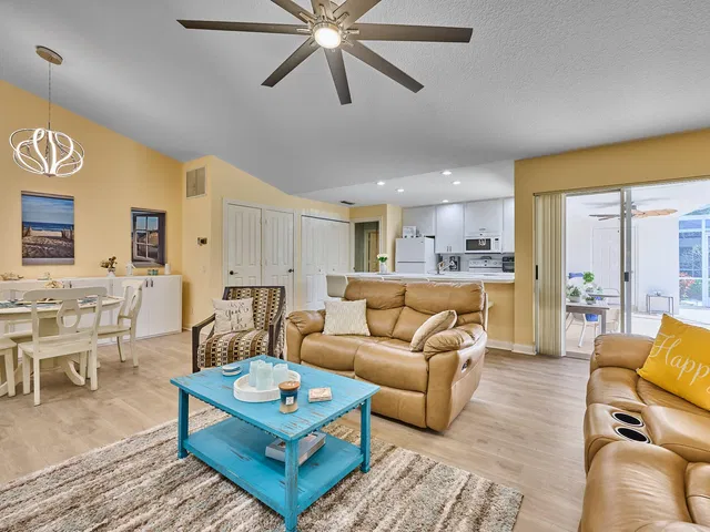 Residence photo 21