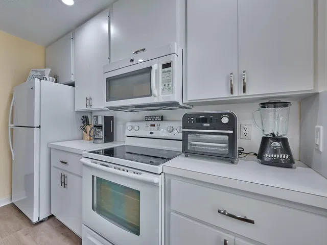 Residence photo 35