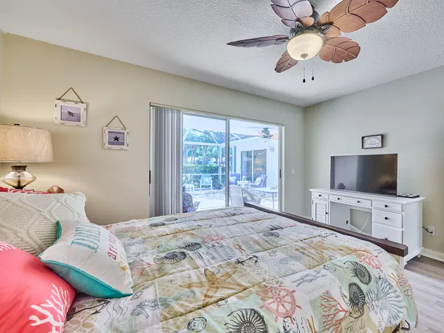 Residence photo 42