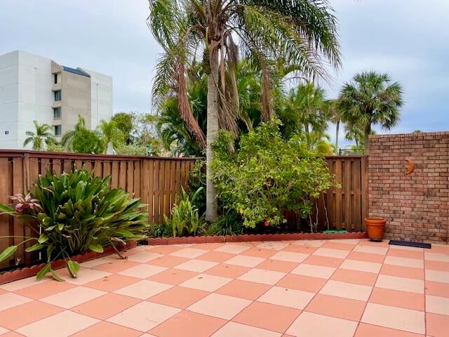 Unit 23c photo 2