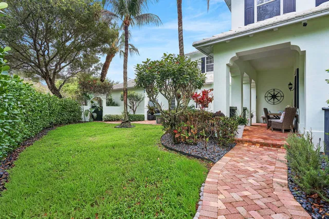 Botanica Residence photo 36