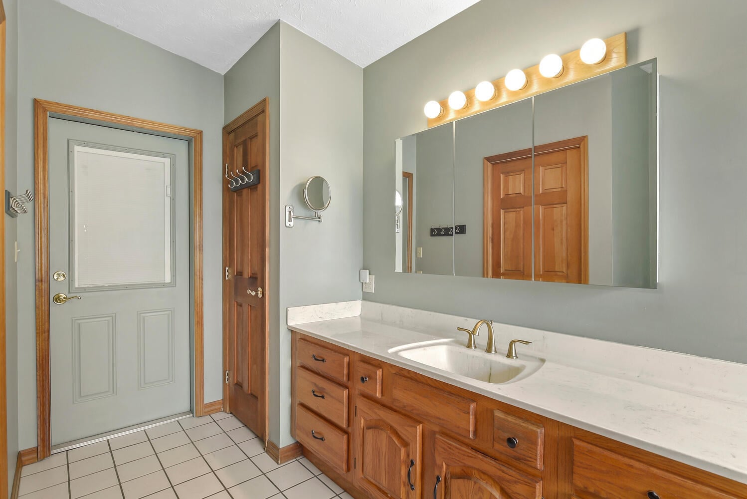 Residence photo 30