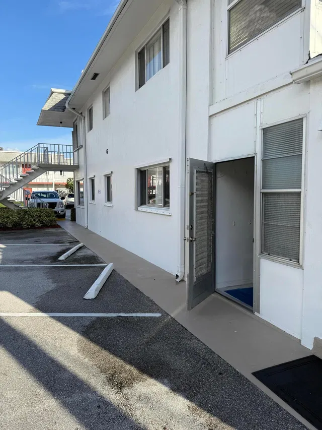  Unit 112 photo 21