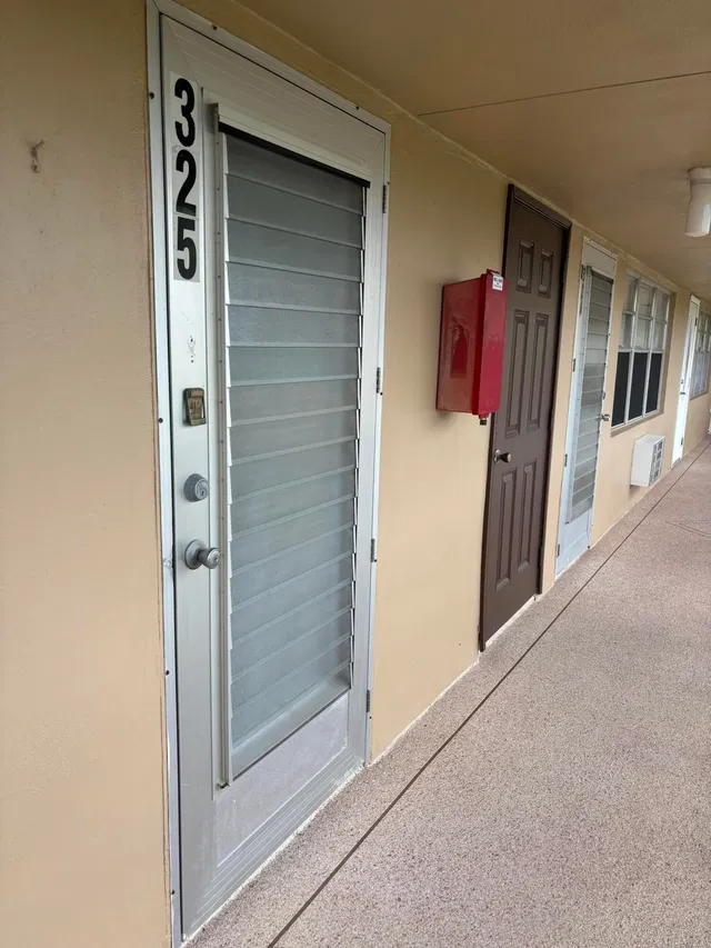 Residence photo 12