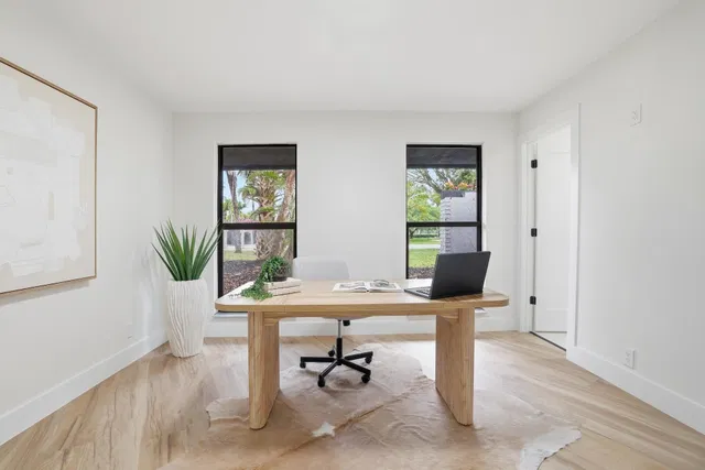 Residence photo 14