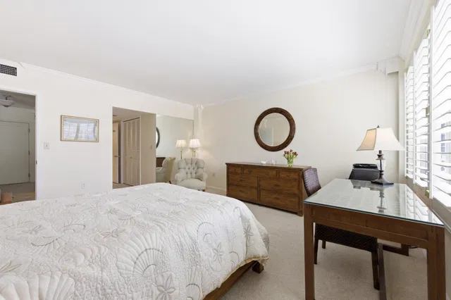 Unit 303 photo 24