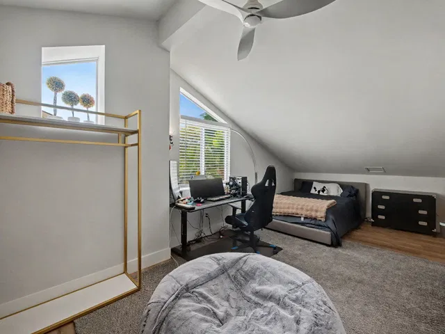  Residence photo 26