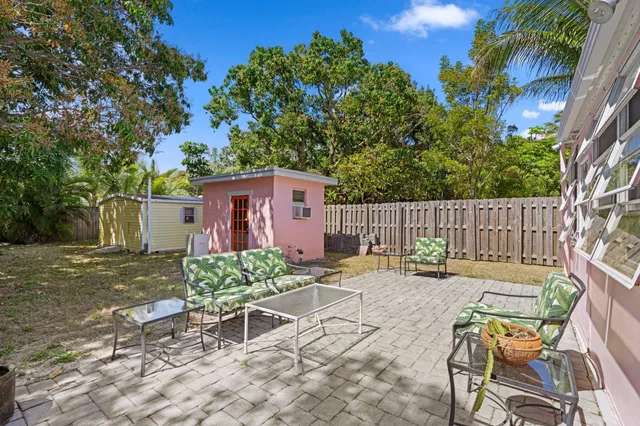 Old Northwood Residence photo 33