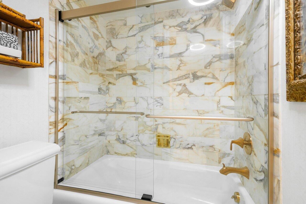 Unit 3050 photo 14