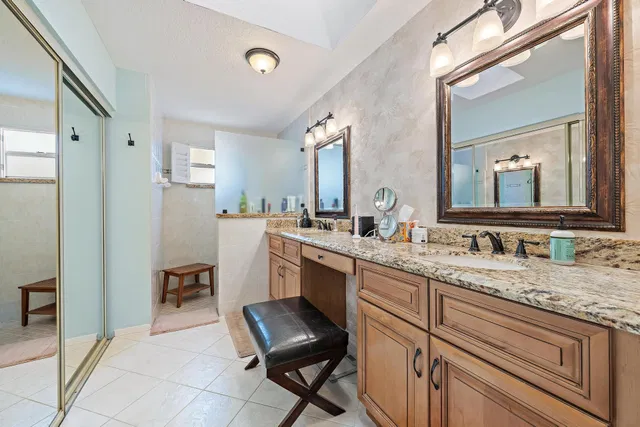 PGA National Palm Beach Gardens Residence photo 12