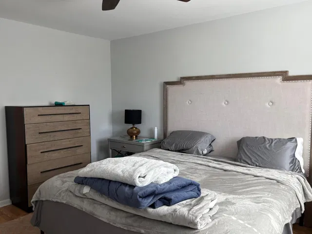 Unit 105 photo 14