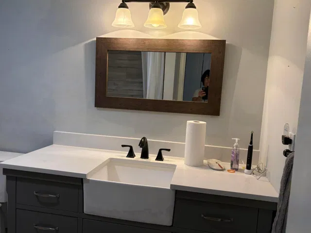 Unit 105 photo 15