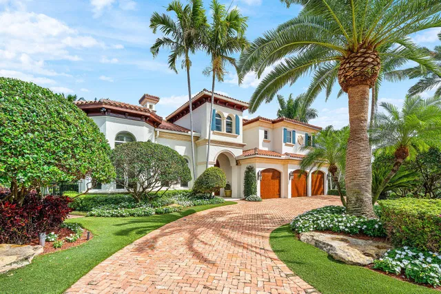Royal Palm Yacht and Country Club Residence photo 2