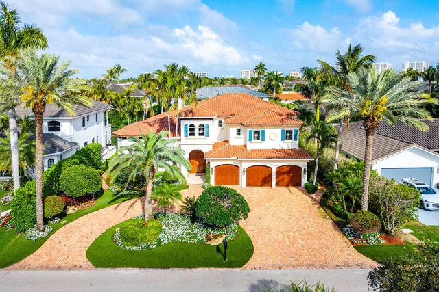 Royal Palm Yacht and Country Club Residence photo 3