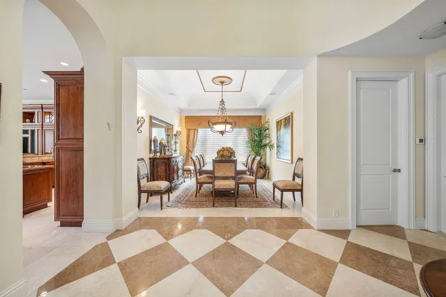 Royal Palm Yacht and Country Club Residence photo 14