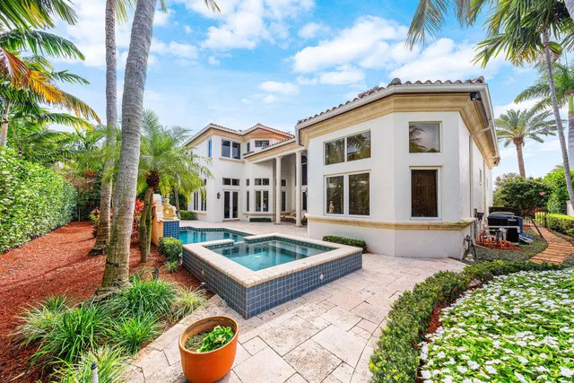 Royal Palm Yacht and Country Club Residence photo 27