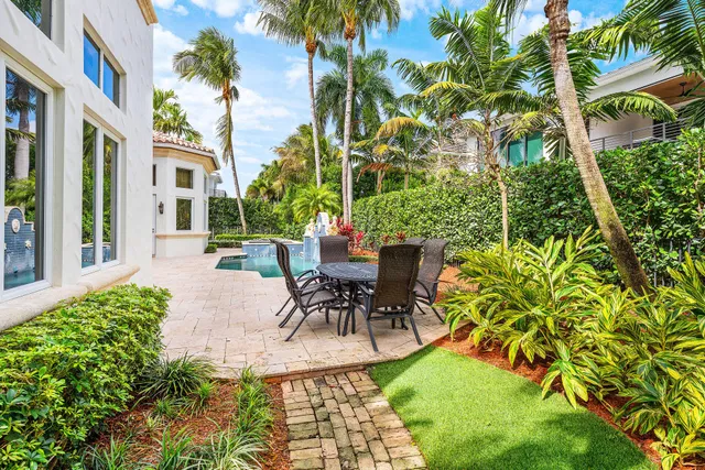 Royal Palm Yacht and Country Club Residence photo 30