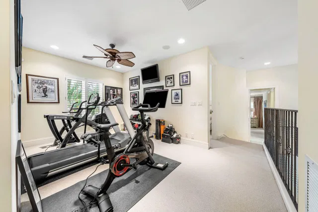 Royal Palm Yacht and Country Club Residence photo 49
