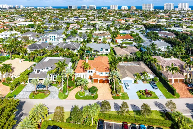 Royal Palm Yacht and Country Club Residence photo 72
