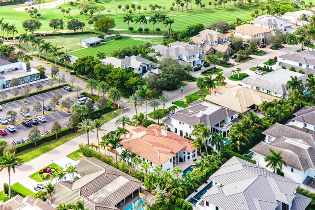 Royal Palm Yacht and Country Club Residence photo 74