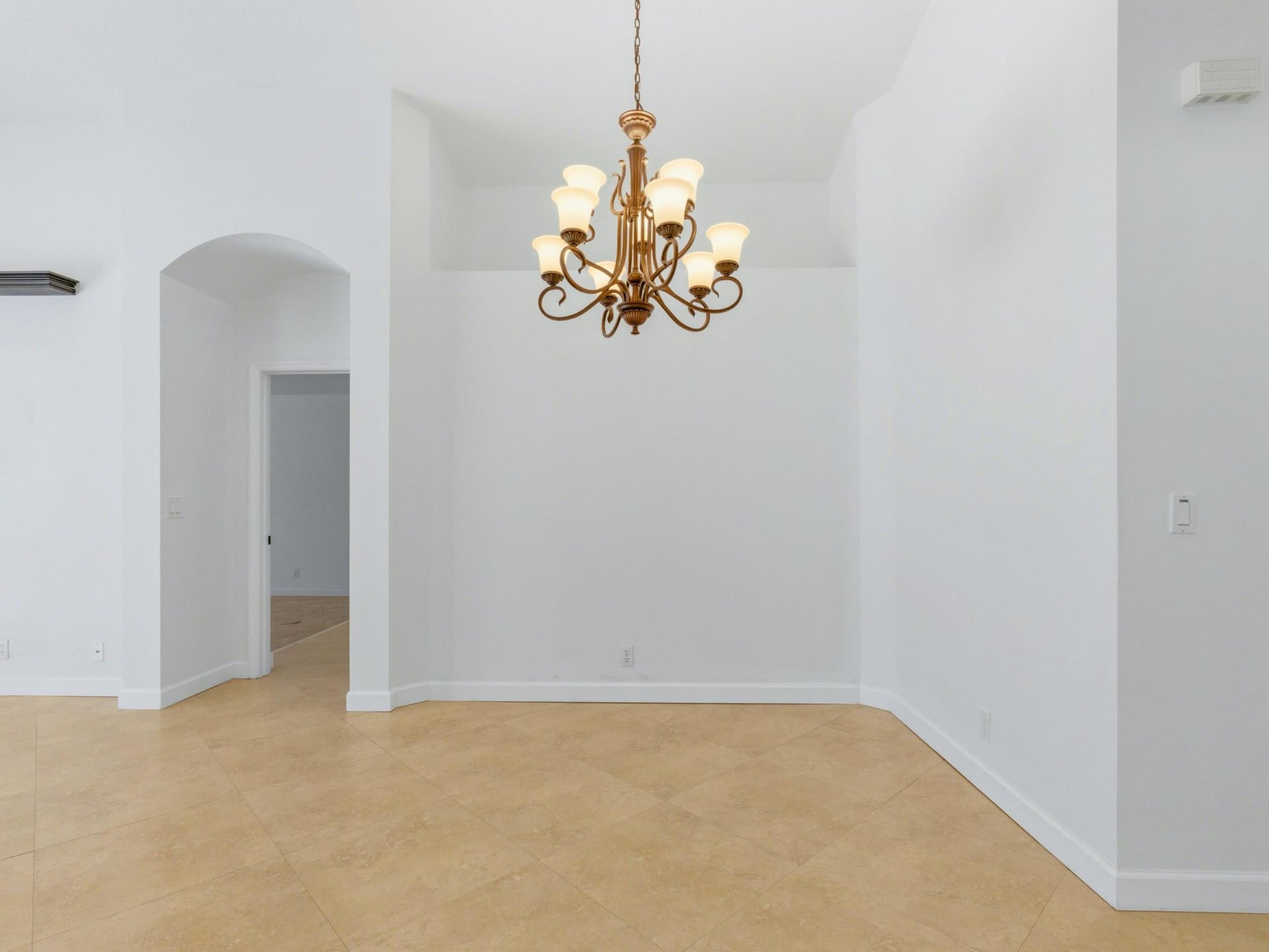 Residence photo 9