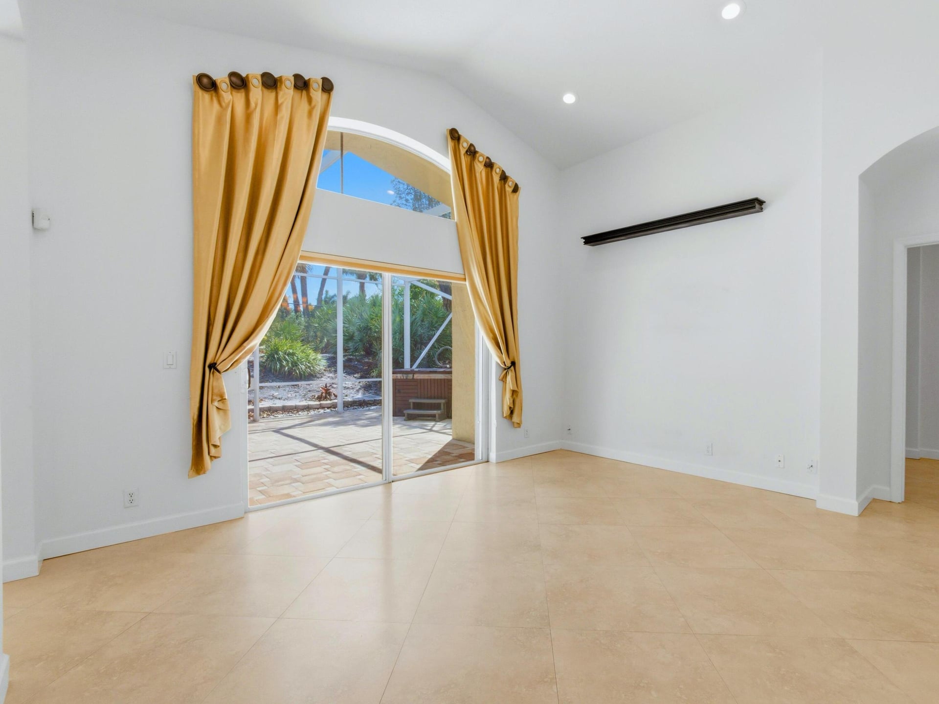 Residence photo 15