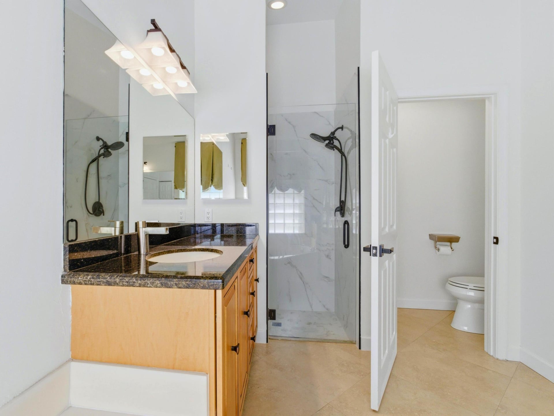 Residence photo 26