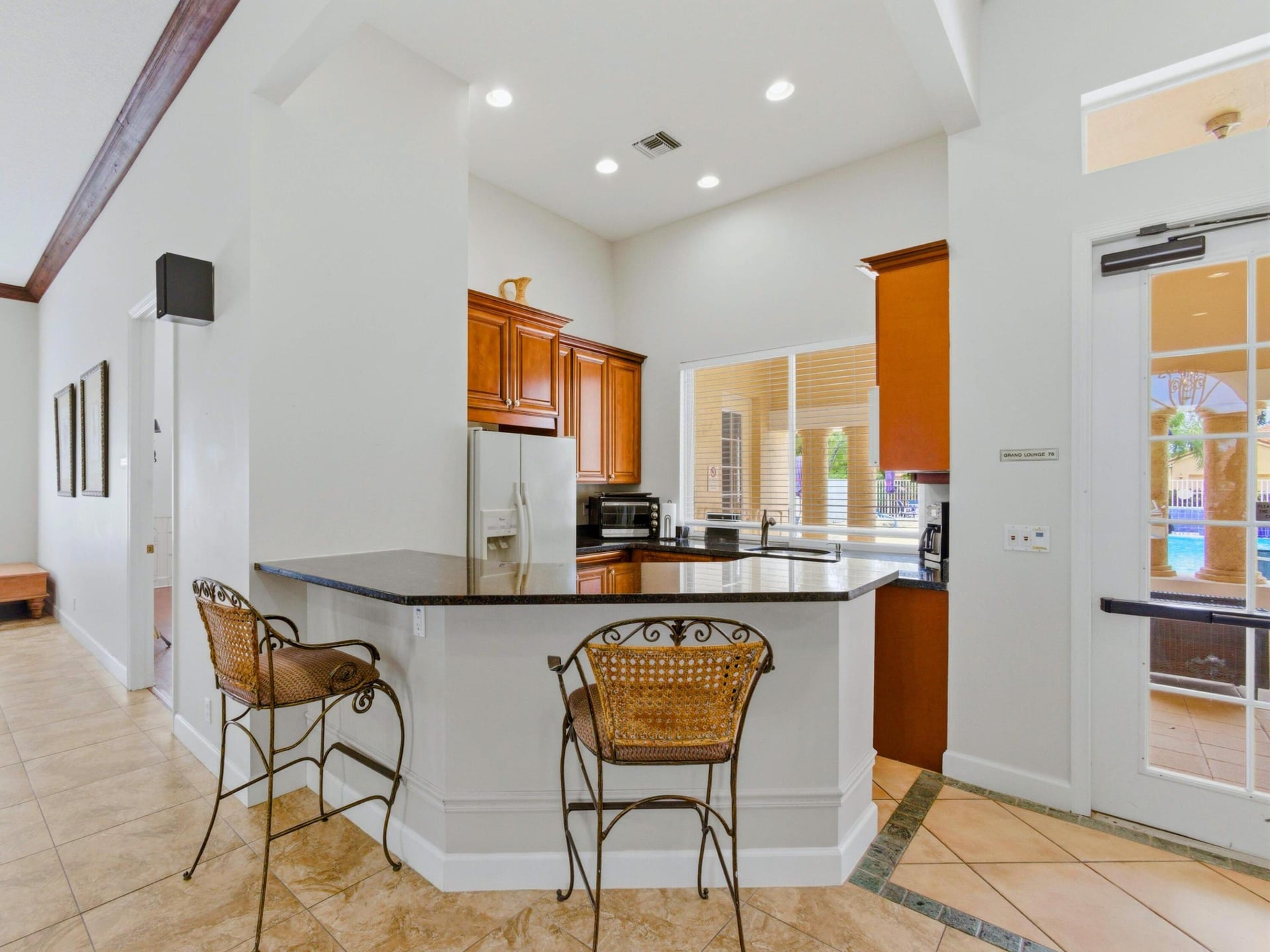Residence photo 53