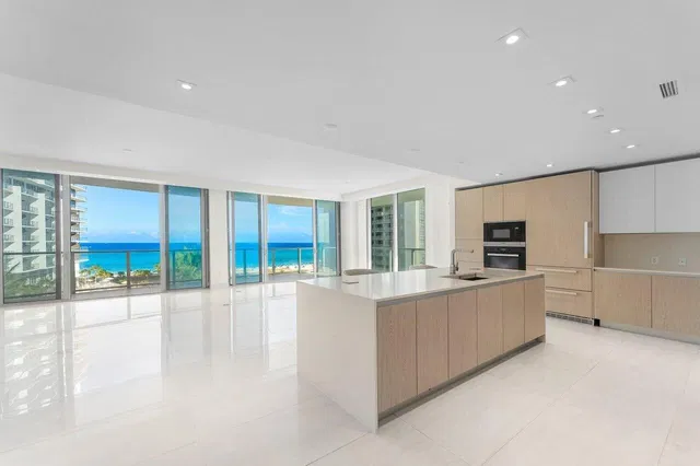 Amrit Ocean Resort & Residences Unit P705 photo 4