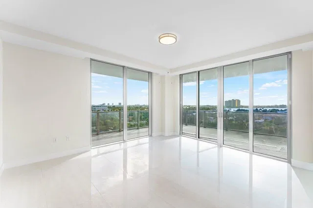 Amrit Ocean Resort & Residences Unit P705 photo 14