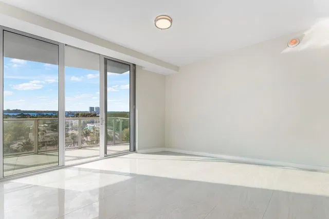Amrit Ocean Resort & Residences Unit P705 photo 22