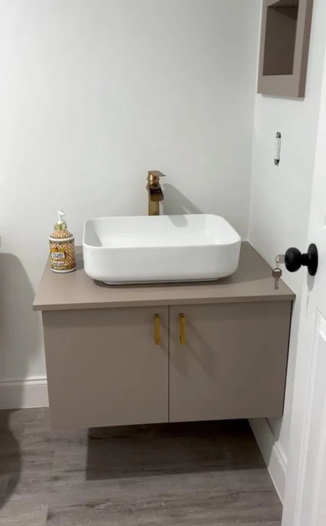  Unit 204 photo 8