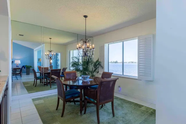 Harbour Ridge Residence photo 7