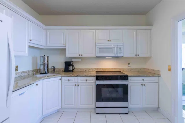 Harbour Ridge Residence photo 11