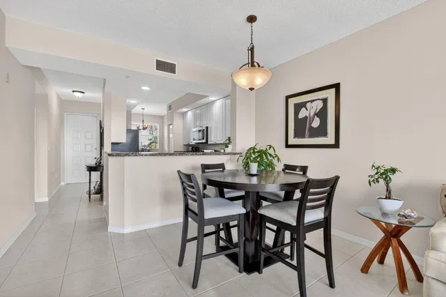 Boca Raton Unit 403 photo 8