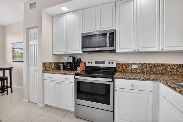 Boca Raton Unit 403 photo 14
