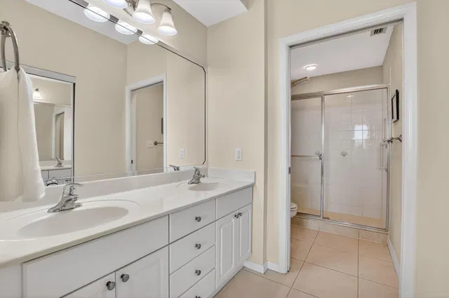 Boca Raton Unit 403 photo 22